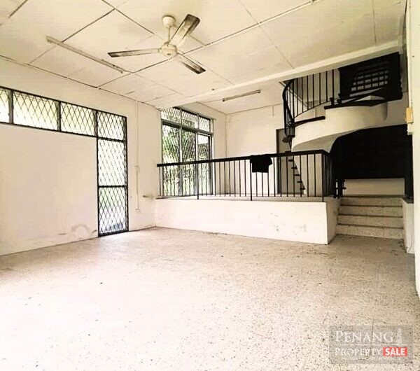 Double Storey Semi-Detached for SALE @ Minden Heights