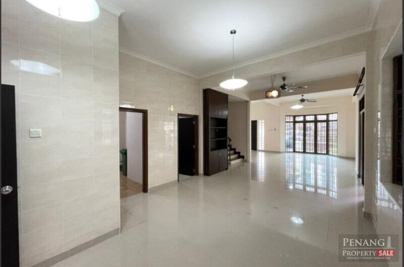 Batu Ferringhi 2.5 Storey Semi-D