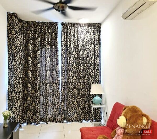 Value Buy! The Clovers with 2 Rooms and 2 Carparks