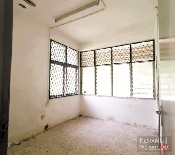 Double Storey Semi-Detached for SALE @ Minden Heights