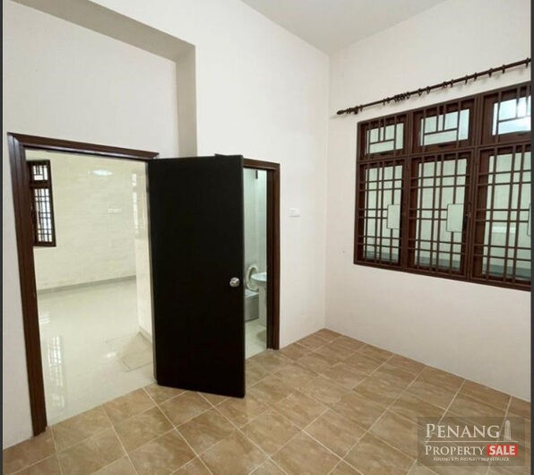 Batu Ferringhi 2.5 Storey Semi-D