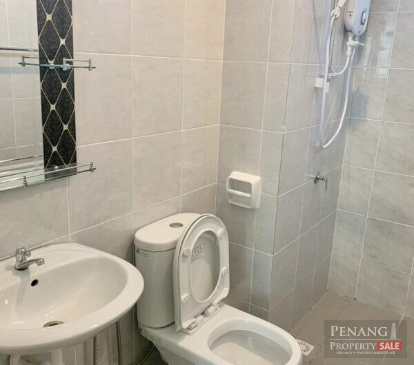 Seaview! Corner Unit I-Santorini with 2 Carparks, Value Buy!