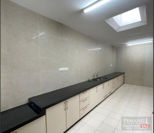 Batu Ferringhi 2.5 Storey Semi-D