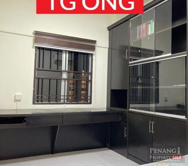 Parkview Tower Harbour Place 1 Carpark Designer units near Luminari