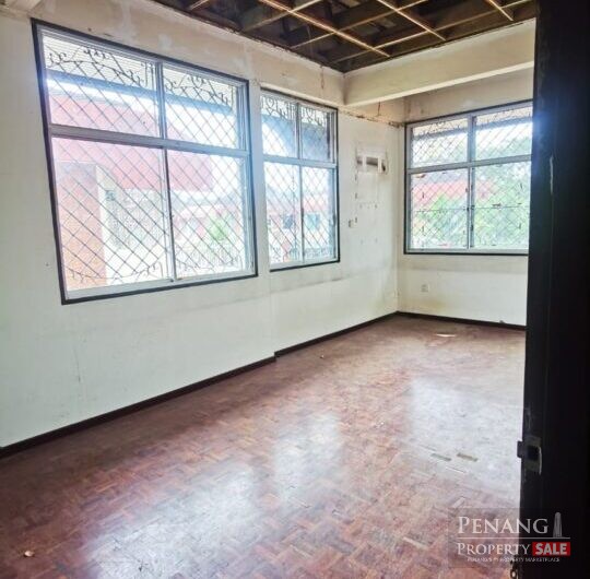 Bungalow for Sale at Tanjung Bungah 6000sf Rm1.9m only