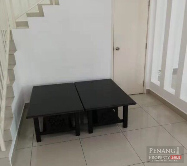 For Sale Semi Detached House at Tree Residence near Airport