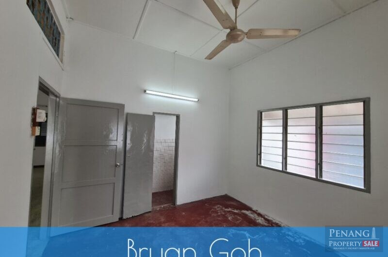 Jelutong Single Storey Semi D House For Rent Near Lam Wah Ee Hospital