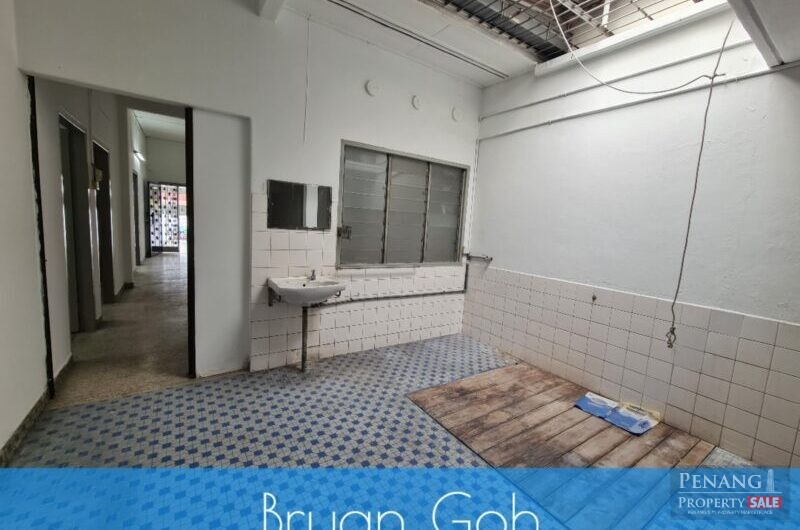 Jelutong Single Storey Semi D House For Rent Near Lam Wah Ee Hospital