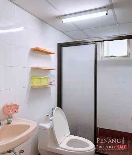 Halaman Kristal  Condo At Jalan Free School near GH, KOMTAR, Penang Bridge