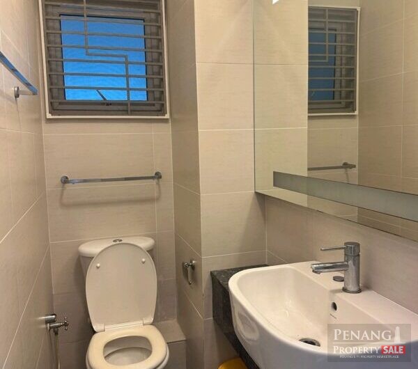 Baystar Condominium, Near Queensbay Mall