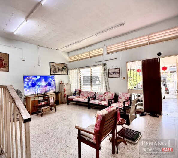 End-Lot Double-Storey Terraced House in Jelutong