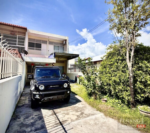 End-Lot Double-Storey Terraced House in Jelutong