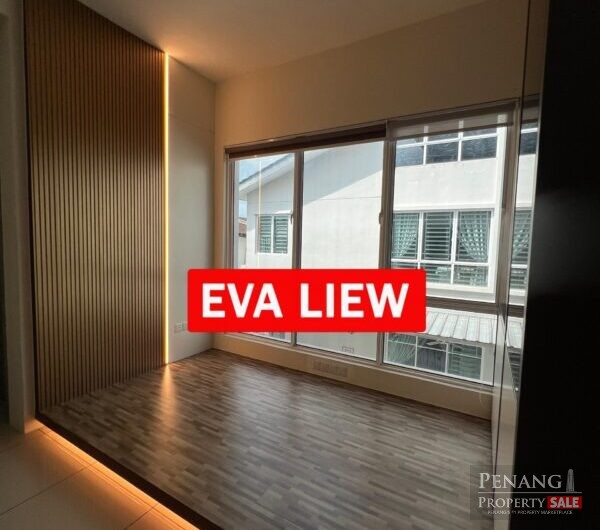 3 Storey End Lot at Residensi Bukit Kecil Extra Land Gated BM