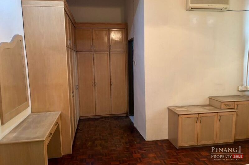 (2 STOREY TERRACE)Taman Bukit Minyak–Fully Renovated, Partial Furnish