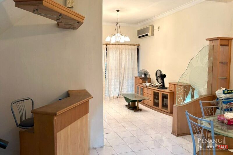 (2 STOREY TERRACE)Taman Bukit Minyak–Fully Renovated, Partial Furnish