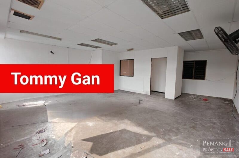 Permatang Tinggi Usaha jaya @ Light Industry 1.5-Storey Build Up 2,373 Sqft For Rent