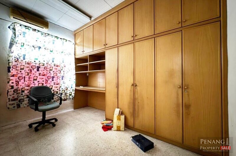 1.5 Storey Terrace Bayan Baru Lorong Mayang Pasir FREEHOLD 1400sf