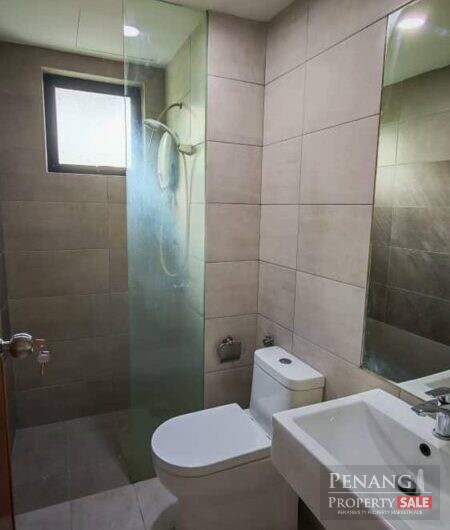 Value Buy! Tri Pinnacle with 2 Carparks