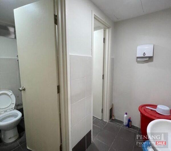 (1st Floor) Elit Avenue Shop【Main Road】Bayan Baru 1315sf Renovated