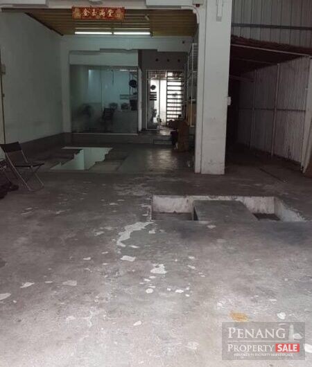 Jalan Tan Sri Teh Ewe Lim Shoplot, Jelutong