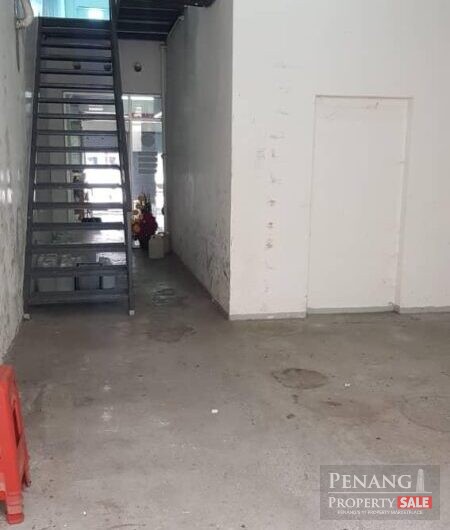 Jalan Tan Sri Teh Ewe Lim Shoplot, Jelutong