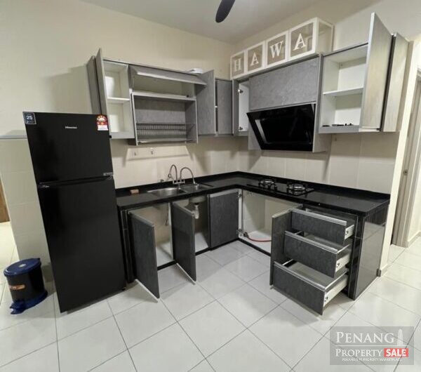 Mahsuri Square, Bayan Baru