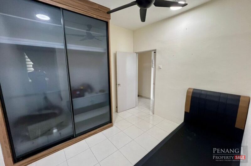 Mahsuri Square, Bayan Baru