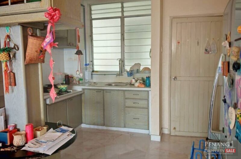 Midland Court Apartment, Jalan Kelawai, Gurney