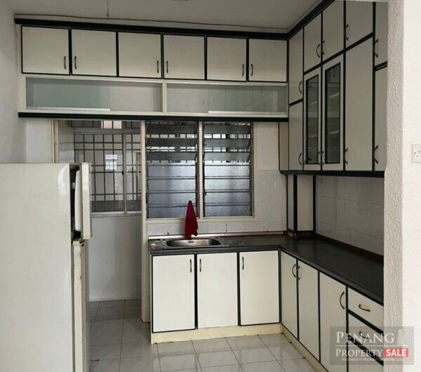 Sinar Bukit Dumbar, Jelutong