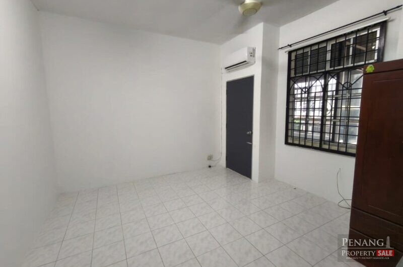 Permatang Damar Laut Double Storey Terrace, Jalan Damar, Batu Maung