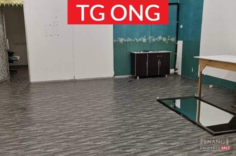 Alma 1st Floor Facing Mainroad High Visibility Move in Condition