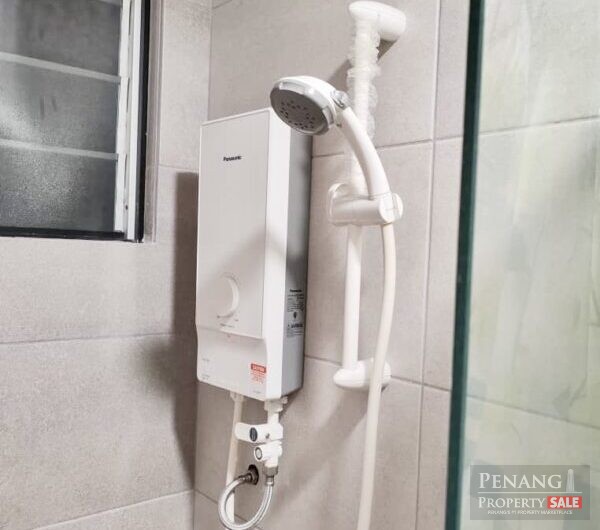 Corner Unit! Tri Pinnacle with Seaview