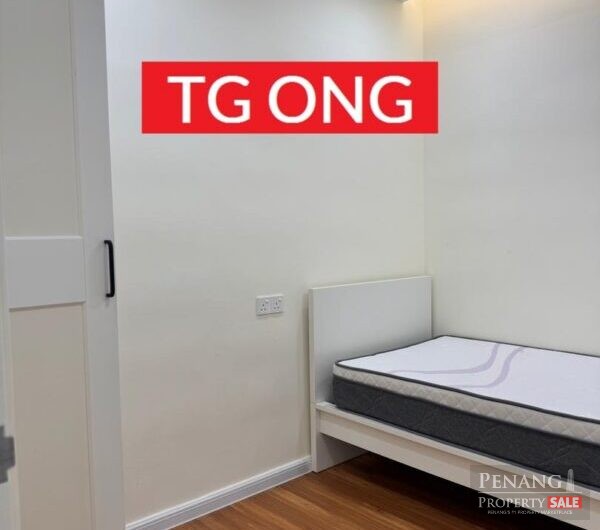 I- Santorini Designer Units Move in Condition 2 Carpark