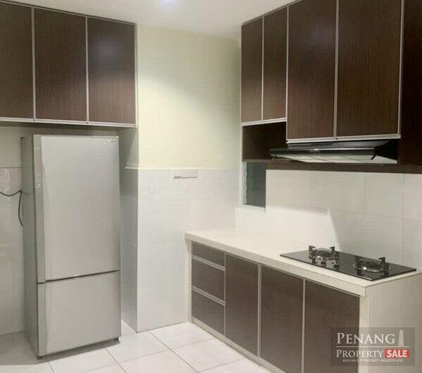 Fully Furnished and Renovated The Brezza with 2 Carparks