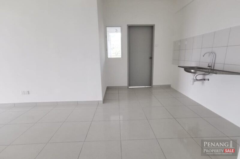 Fairview Residence with 2 Carparks, Freehold