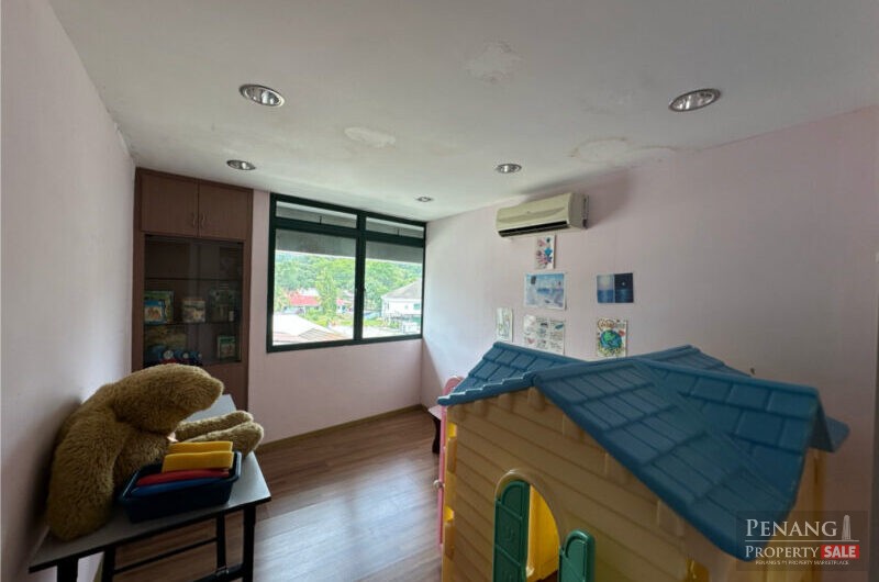 Partially Furnished Office For Rent At Prima Tanjung, Tanjung Tokong