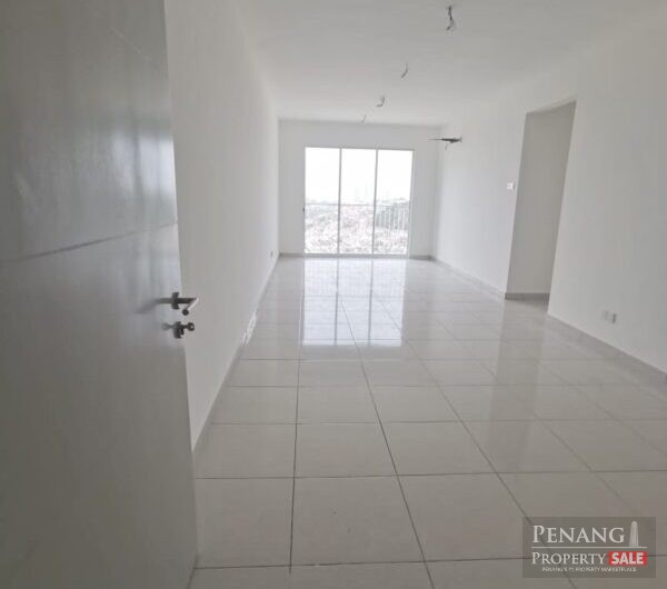 Fairview Residence with 2 Carparks, Freehold