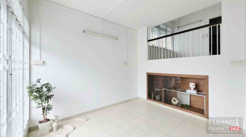 Cangkat Tembaga , Greenlane 11600 Jelutong Prnang