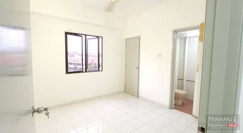 Taman Desa Relau 2 Block O lower floor FOR SALE