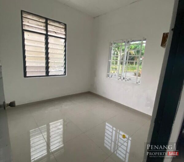 Taman Merak Jaya  -Simpang Ampat -for rent