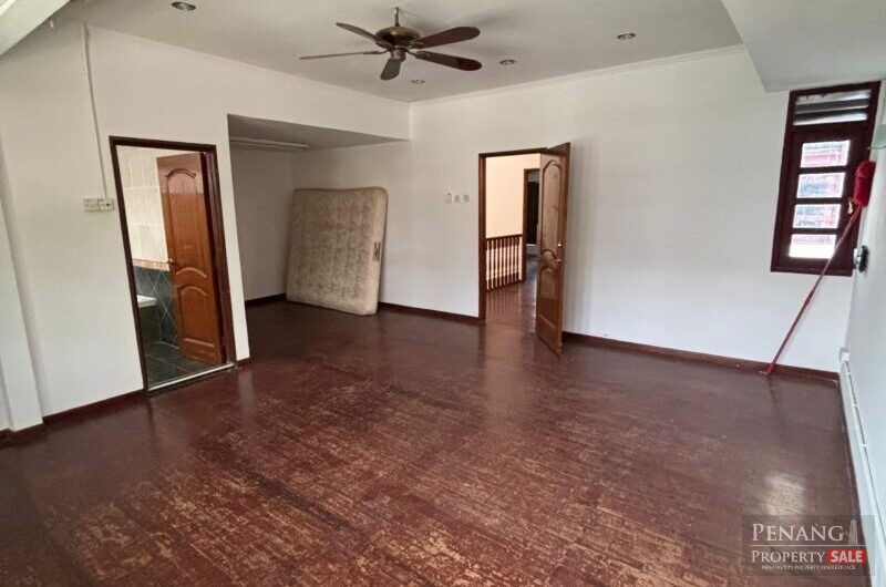 2.5 Storey Semi-D Taman Century, Gelugor-FOR SALES