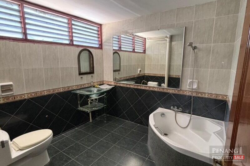 2.5 Storey Semi-D Taman Century, Gelugor-FOR SALES