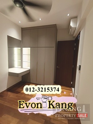 Muze @ PICC 1550SF Fully Renovated 3+1 Rooms Corner Key on Hand