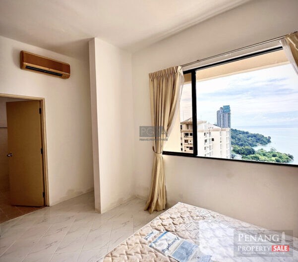Fire-Sale !! Miami Green Condominium Duplex Penthouse in Batu Ferringhi