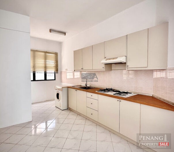Fire-Sale !! Miami Green Condominium Duplex Penthouse in Batu Ferringhi
