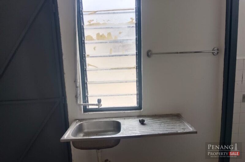 Taman Merak, Simpang Ampat