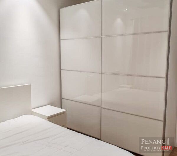 Corner Unit! Tri Pinnacle with Seaview