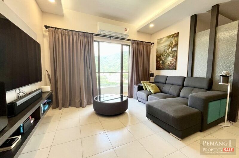 Renovated Palm Palladium with 2 Side By Side Carparks, Great Value Buy