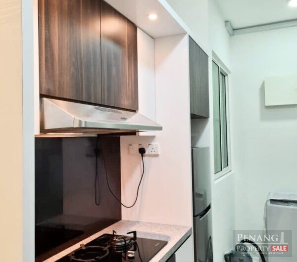 Renovated The Clovers with 2 Rooms & 2 Carparks