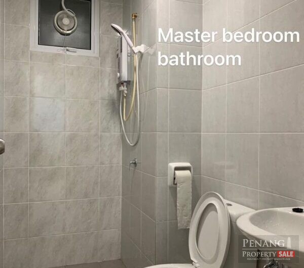 I- Santorini Tanjung Tokong 2 Carpark